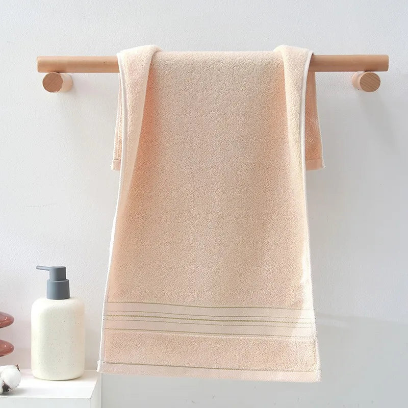 2-Pack Pure Cotton Face Towel with Gold Edging Detail