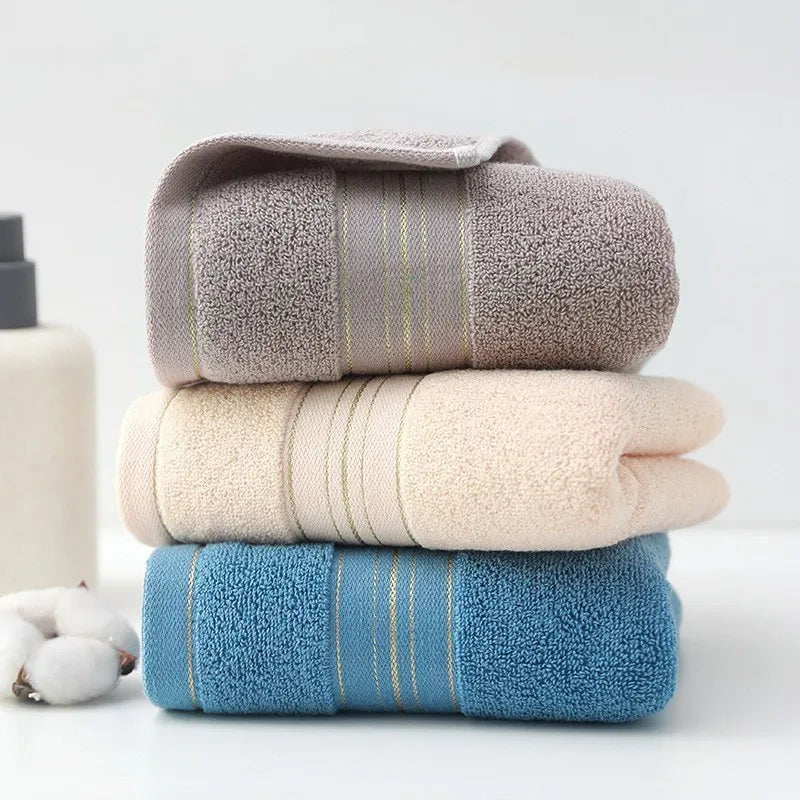 2-Pack Pure Cotton Face Towel with Gold Edging Detail